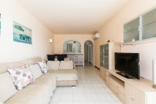 Apartamento en Miami Playa - M205-009 UHC LOS FLAMENCOS FAMILY APARTMENTS
