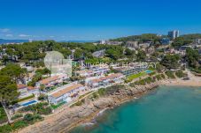 Дом на Салоу - S307-016 CASAS BLANCAS FAMILY COMPLEX