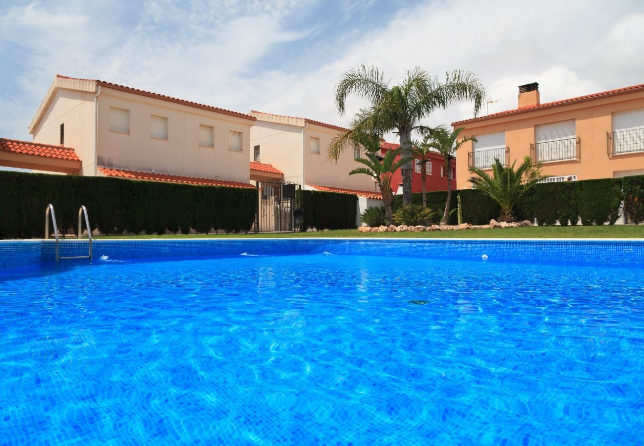 Дом на Миами Плайя - M306-124 CASA L'ESCALA