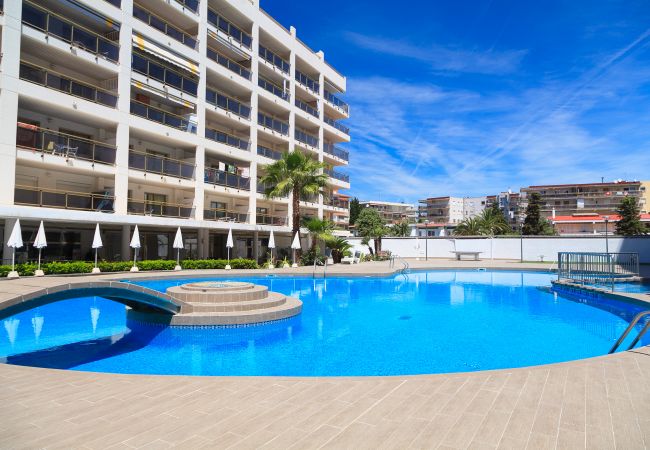 Апартаменты на Salou - S104-229 UHC MICHELANGELO APARTMENTS