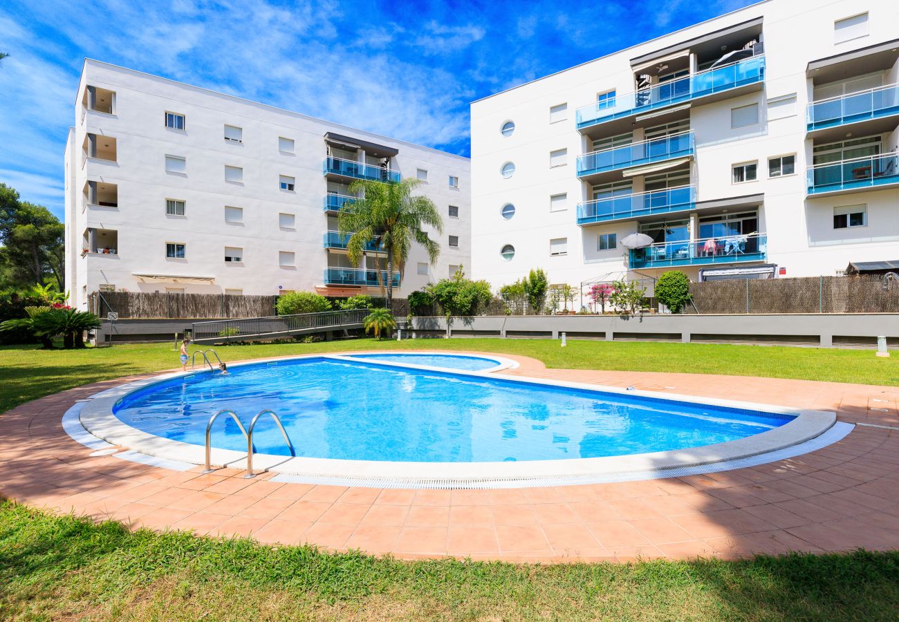 Апартаменты на Ла Пинеда - P306-206 UHC GOLDEN PINEDA APARTMENTS