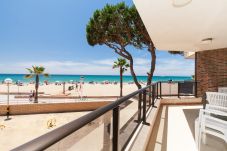 Apartment in Cambrils - C308-150 UHC MEXICO I APARTMENTS