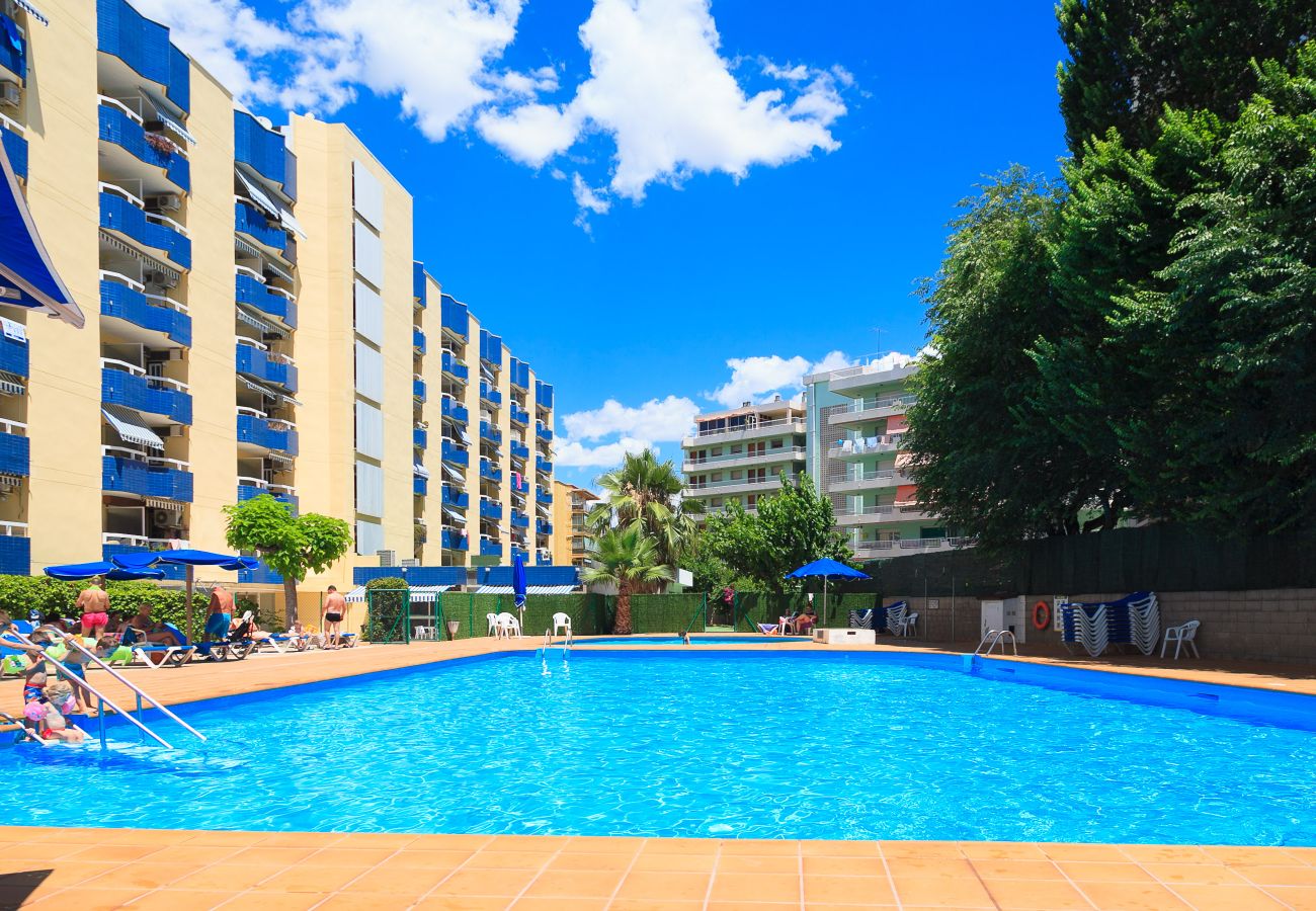 Apartment in Salou - S104-292 UHC ALBORAN APARTMENTS