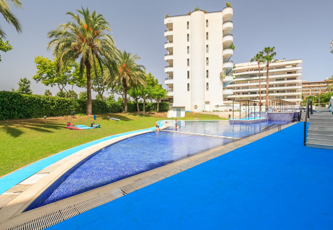 Apartment in Salou - S104-018 UHC MONTECARLO