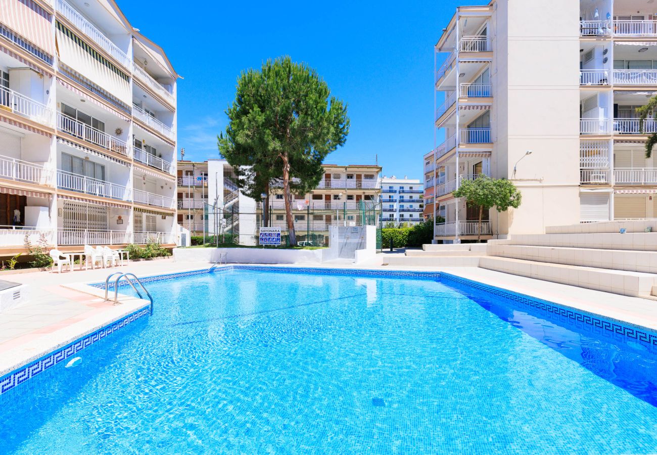 Apartment in Salou - S205-082 UHC SAYONARA